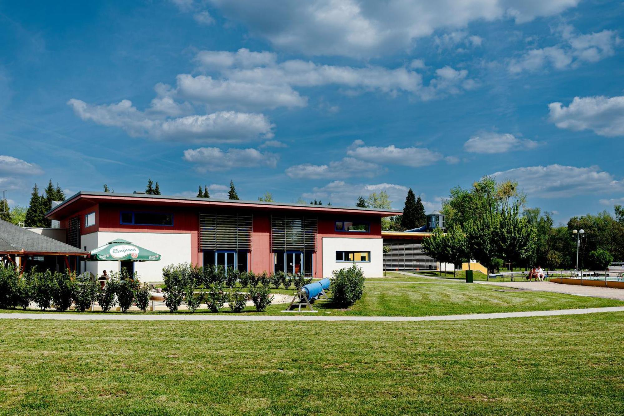 Oliver Apartmán Lenti