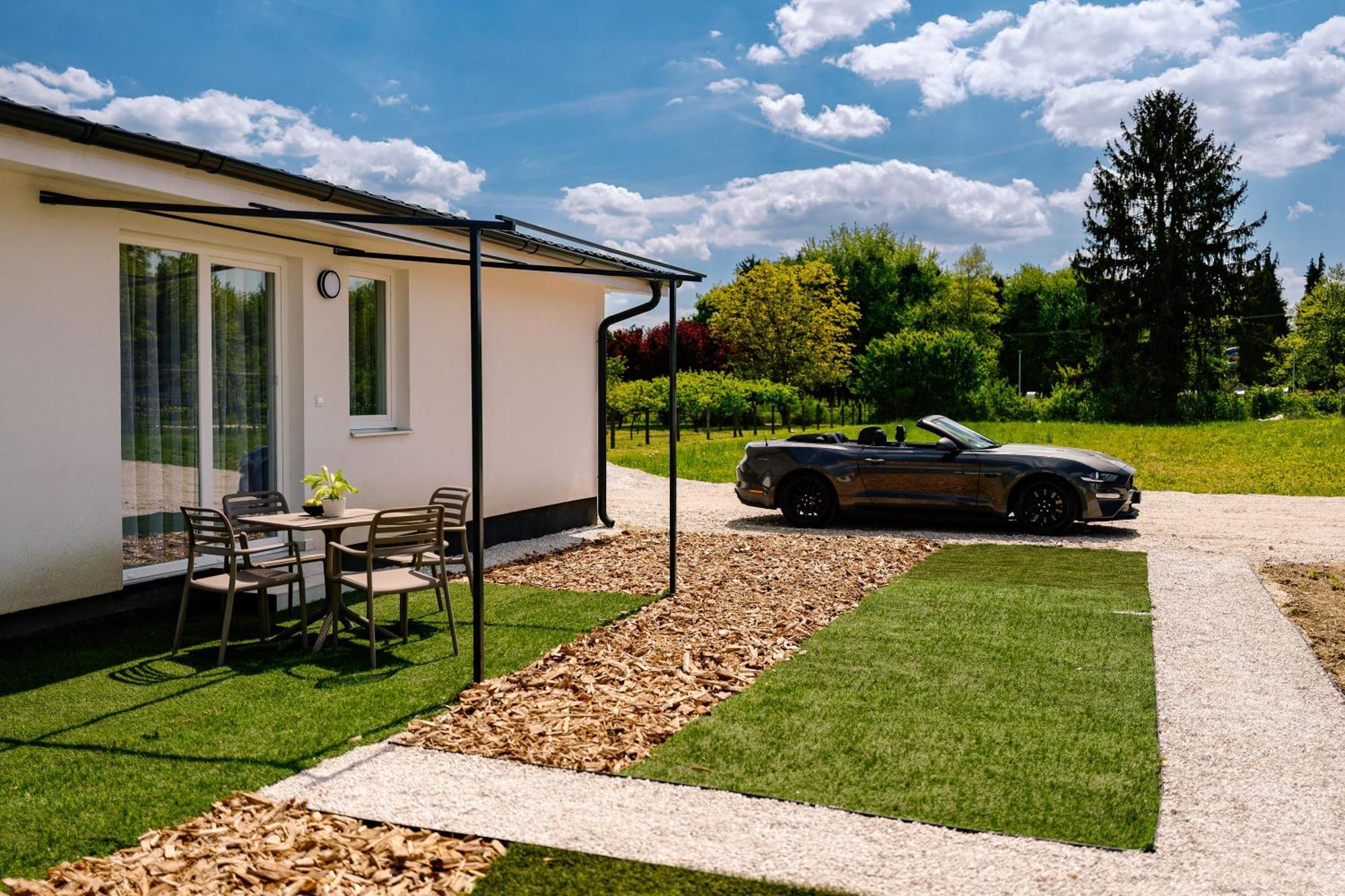 Oliver Apartmán Lenti